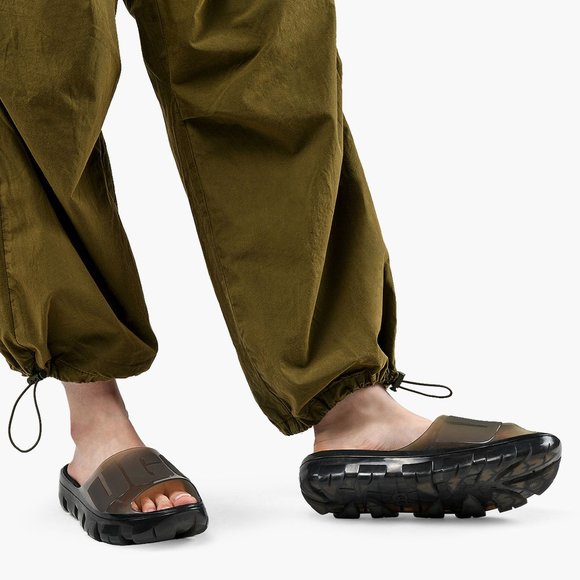 UGG Women's Jella Clear Slide Sandals - Picture 3 of 10